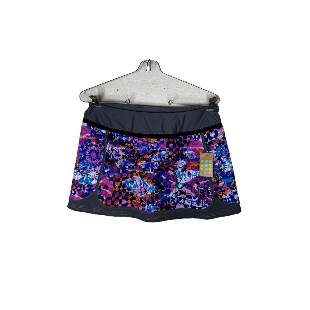 Title Nine Sz M Nimblene Geometric Multicolor Golf Tennis Skirt Skort NWT NEW